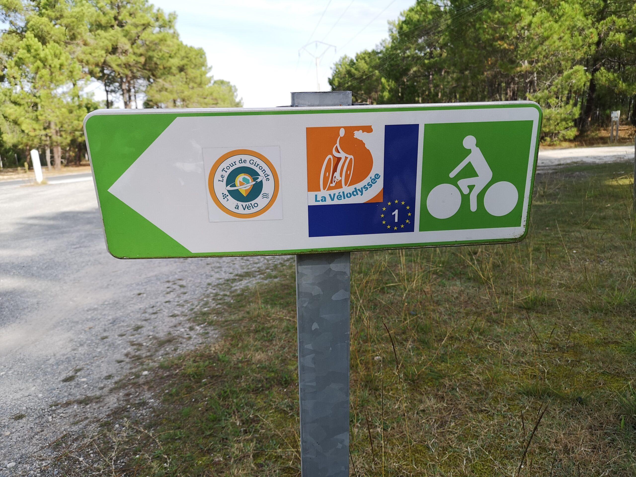 Panneau de direction pour itinéraire Vélodyssée
