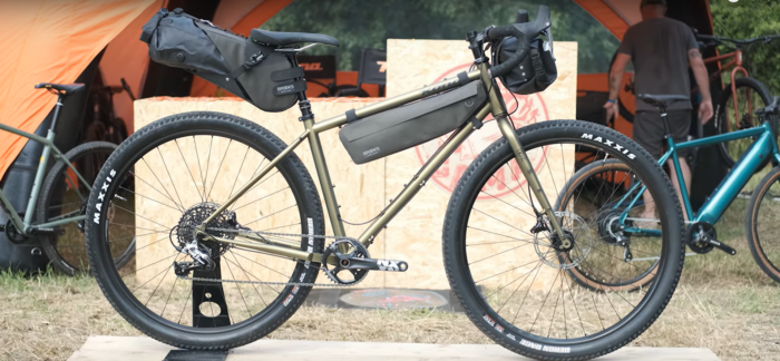 Brooks sacoches bikepacking